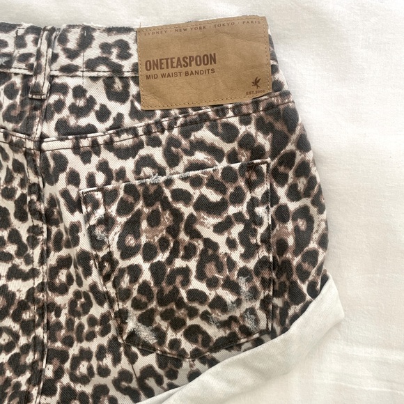 ONE teaspoon Animal Bandit Mid Waist Shorts - Picture 9 of 16